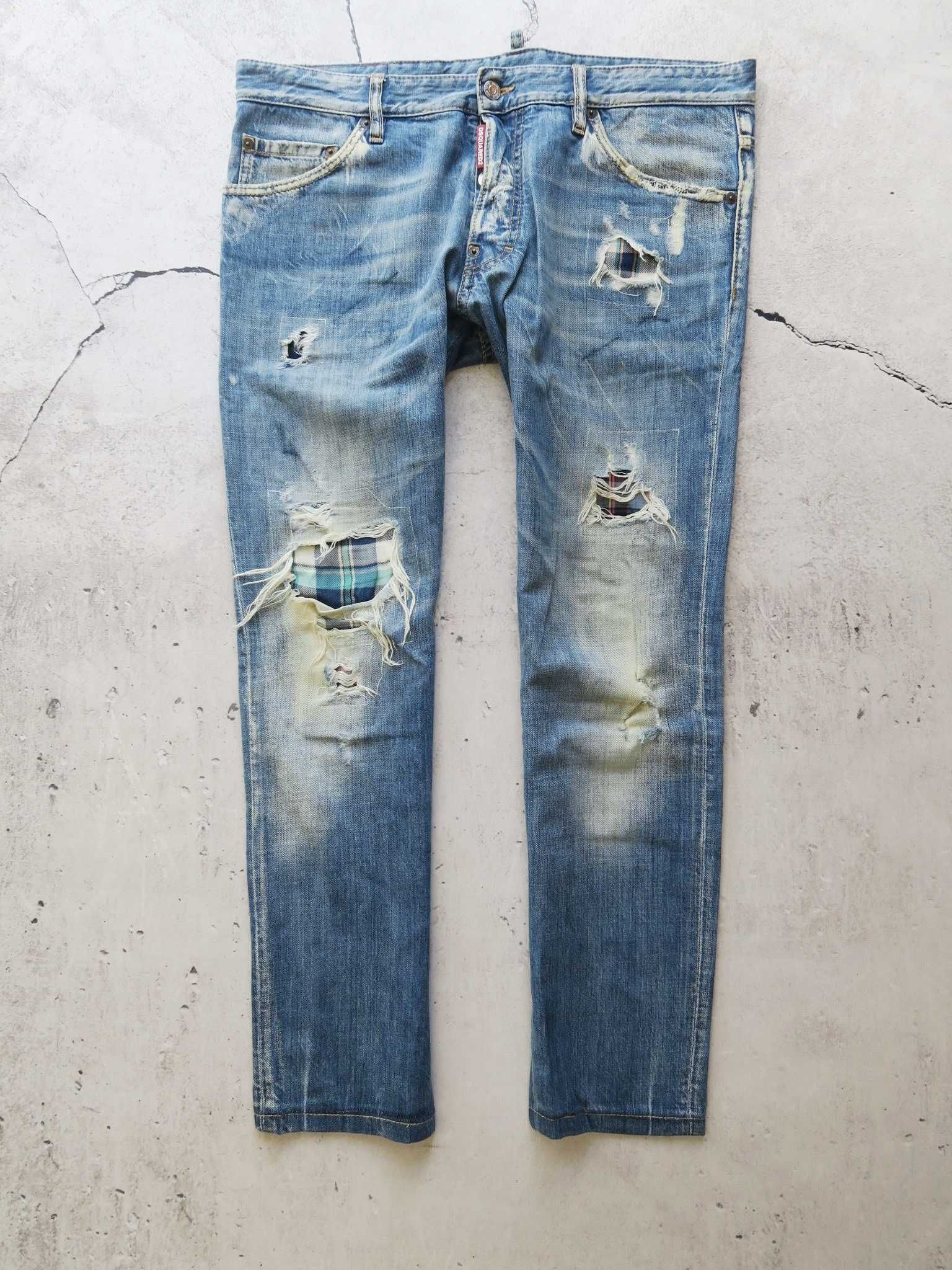 Dsquared spodnie jeansowe z przetarciami XL