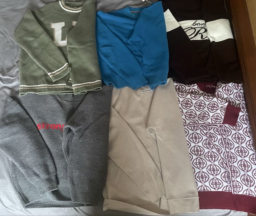 В продаже кофты