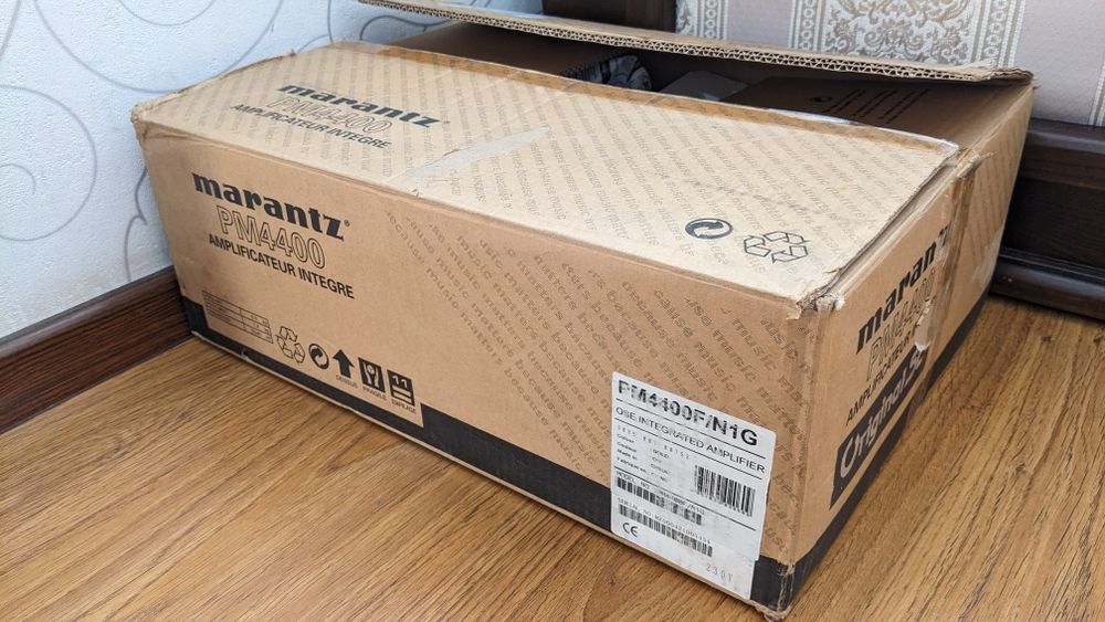 Продам підсилювач Marantz PM4400, стерео тюнер Marantz ST59.