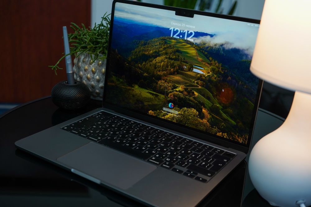 Макбук13 М2 2022 ( macbook )