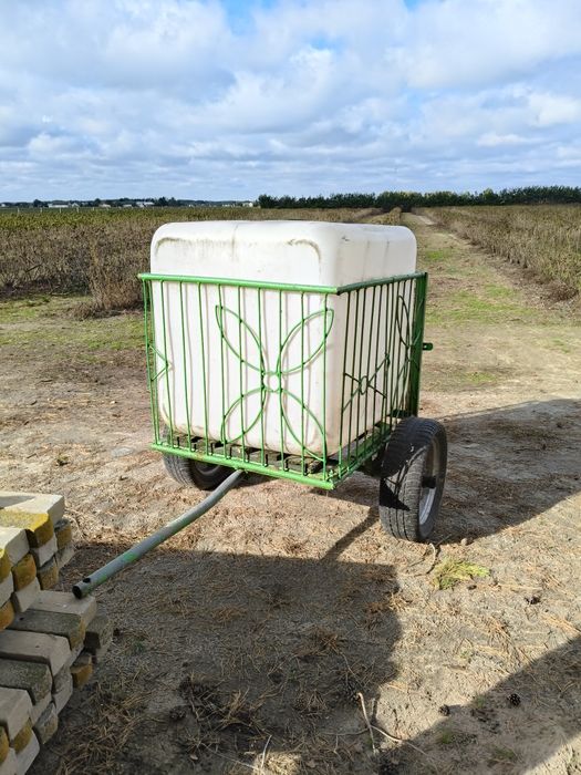 Zbiornik mauzer na wodę zaczepiany  ciągnikowy