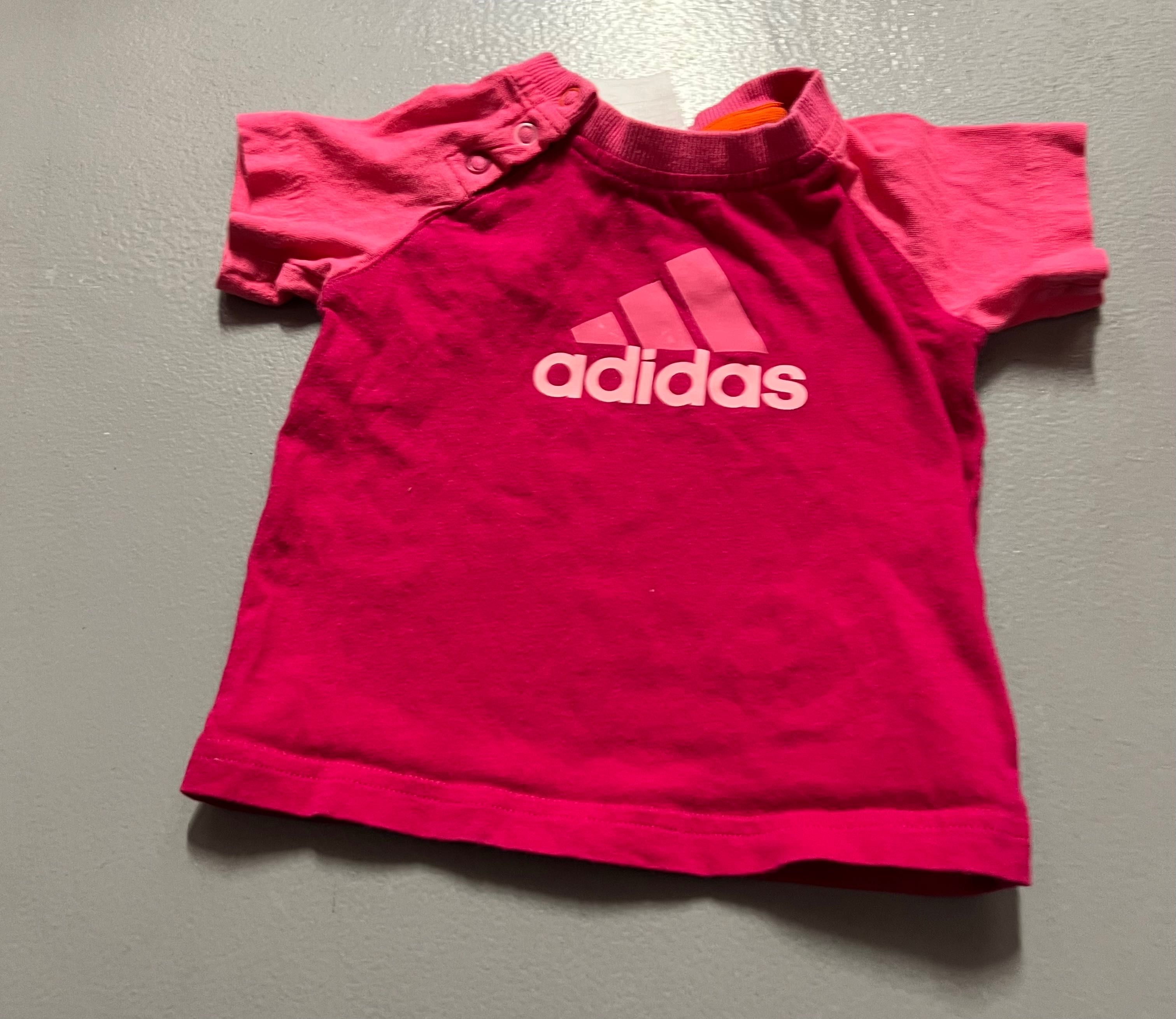 Bluzka dziecięca Adidas. 68