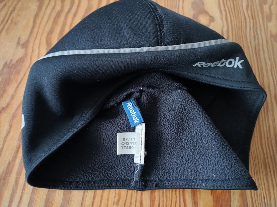Zimowa czapa sportowa Reebok ocieplana 57 cm do biegania sportu