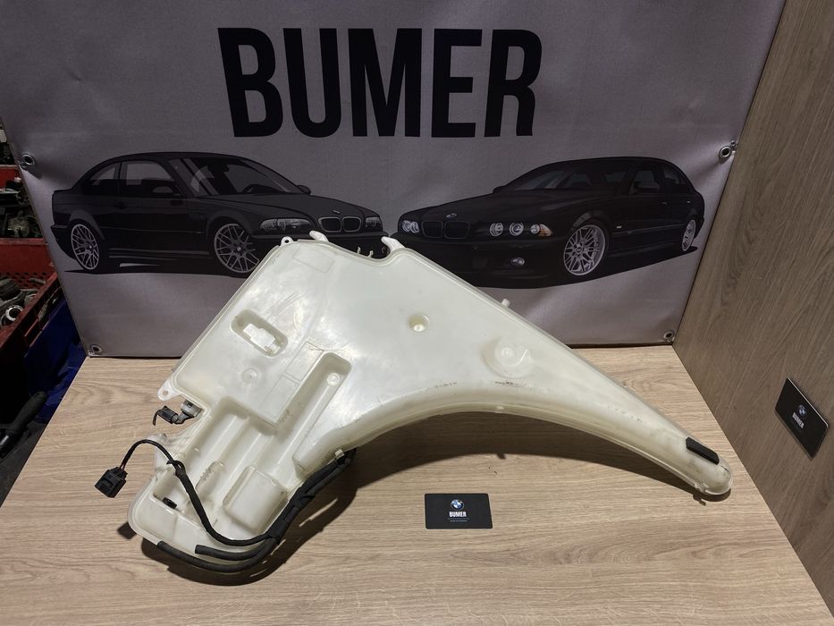 Бачок Омивача Скла Фар БМВ е90 Бачок омивайкі BMW e90 e91