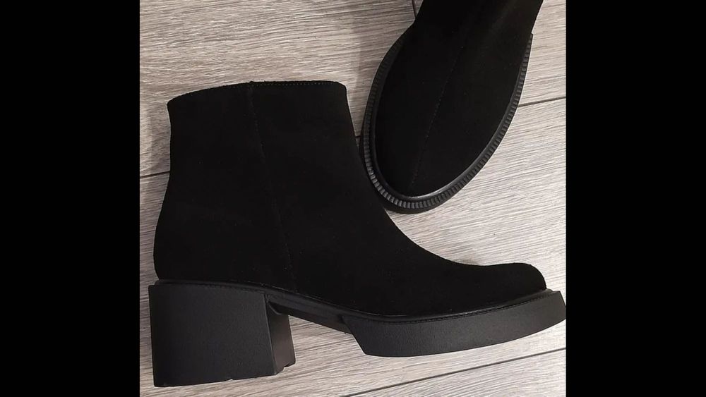 Ботильйони 39 розмір натуральна замша