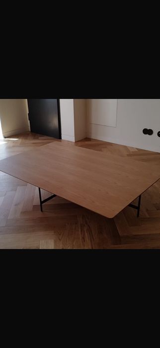 Mesa de centro em madeira da Area Store sem uso, nova!! 1,65x1,10x30 A