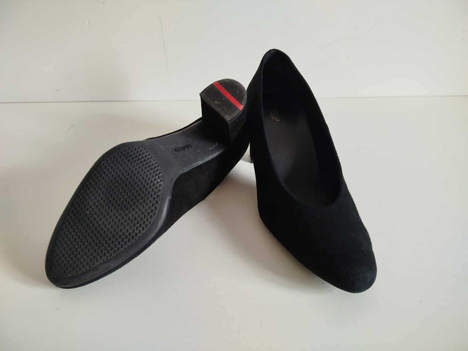 Czółenka na obcasie Lloyd rozm. 38