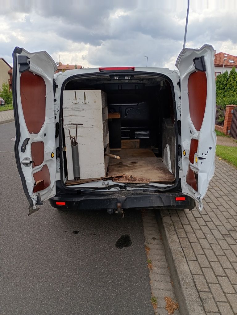 Ford Transit Connect L2H1 long 2019r. 145800km przebiegu!