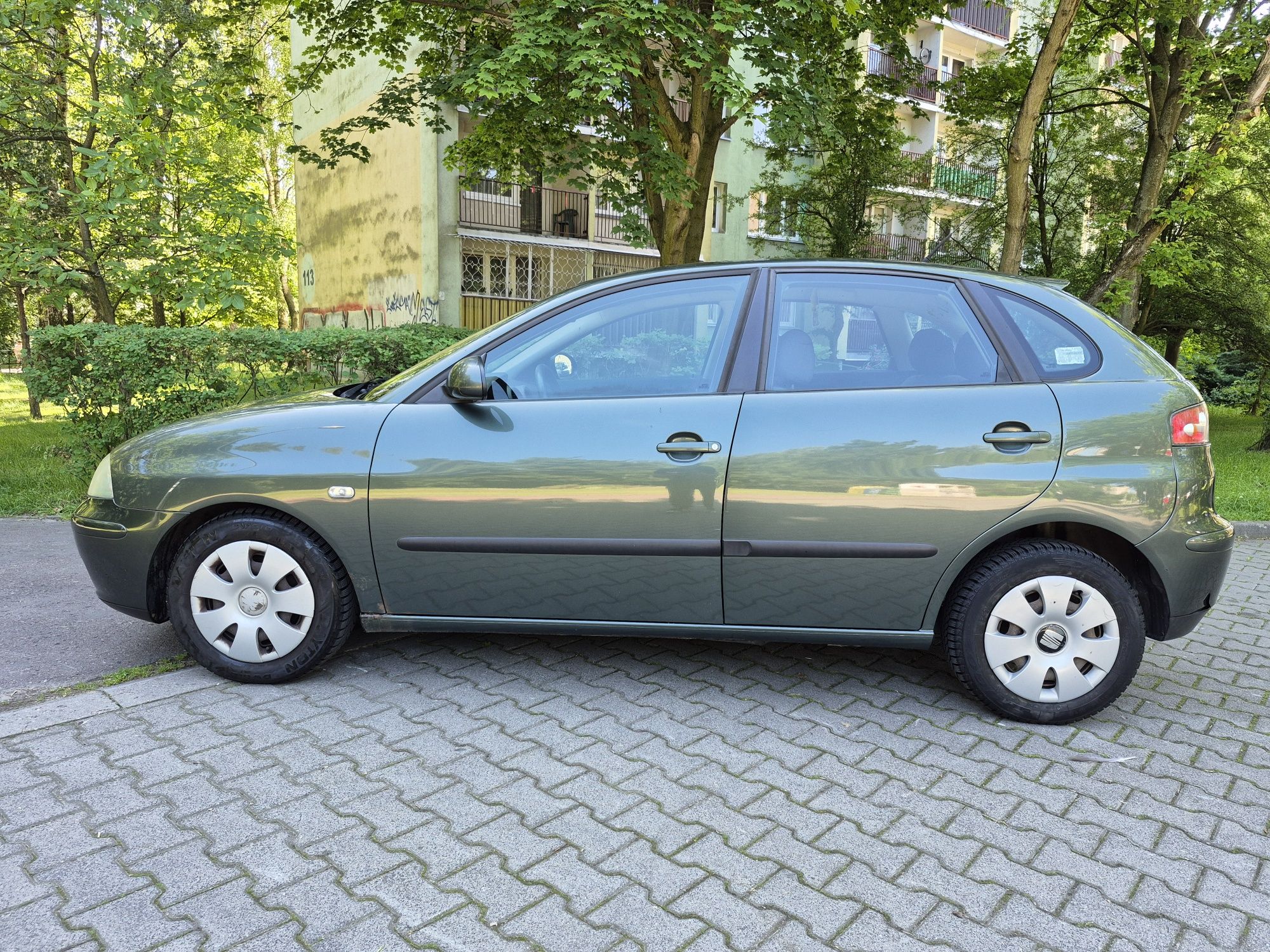 Seat Ibiza 1.4 16V, 75 KM, 142000km przebiegu, salon PL, PT 05.06.2026