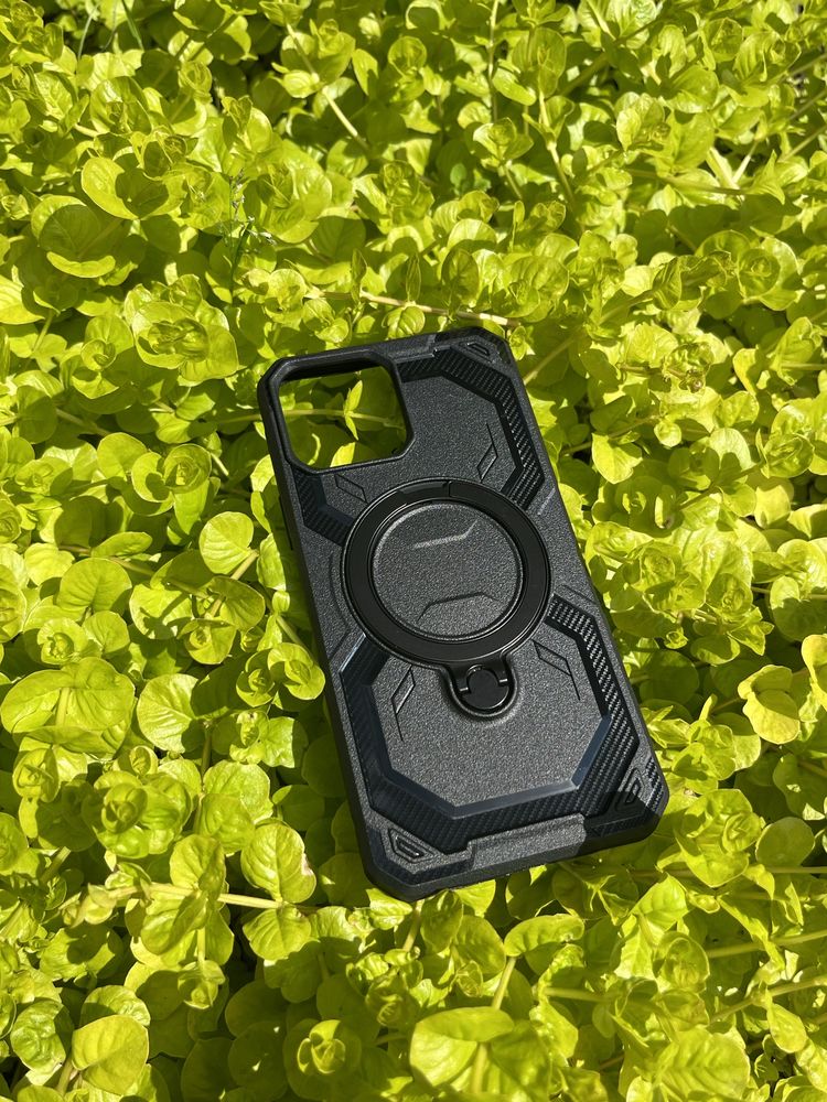 Чохли чоловічі на iPhone