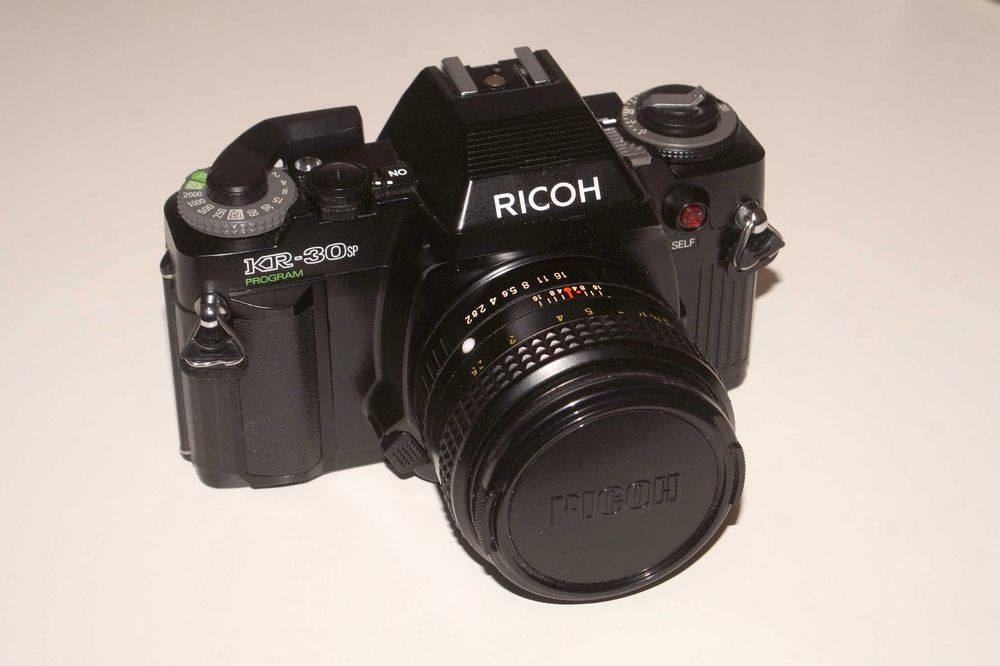 Ricoh KR30sp + 50mm f/2 (Me Super)