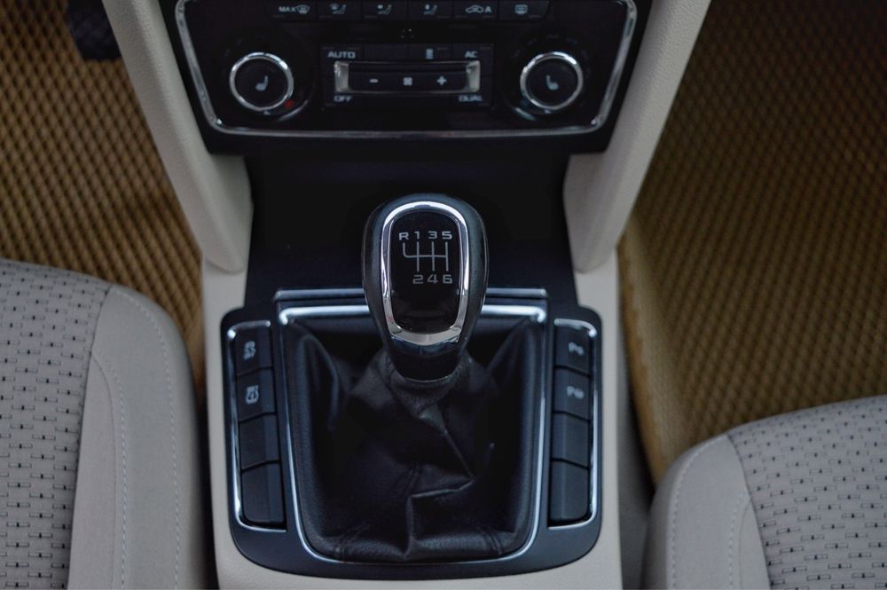 Skoda superb 2010р 1.8 tsi