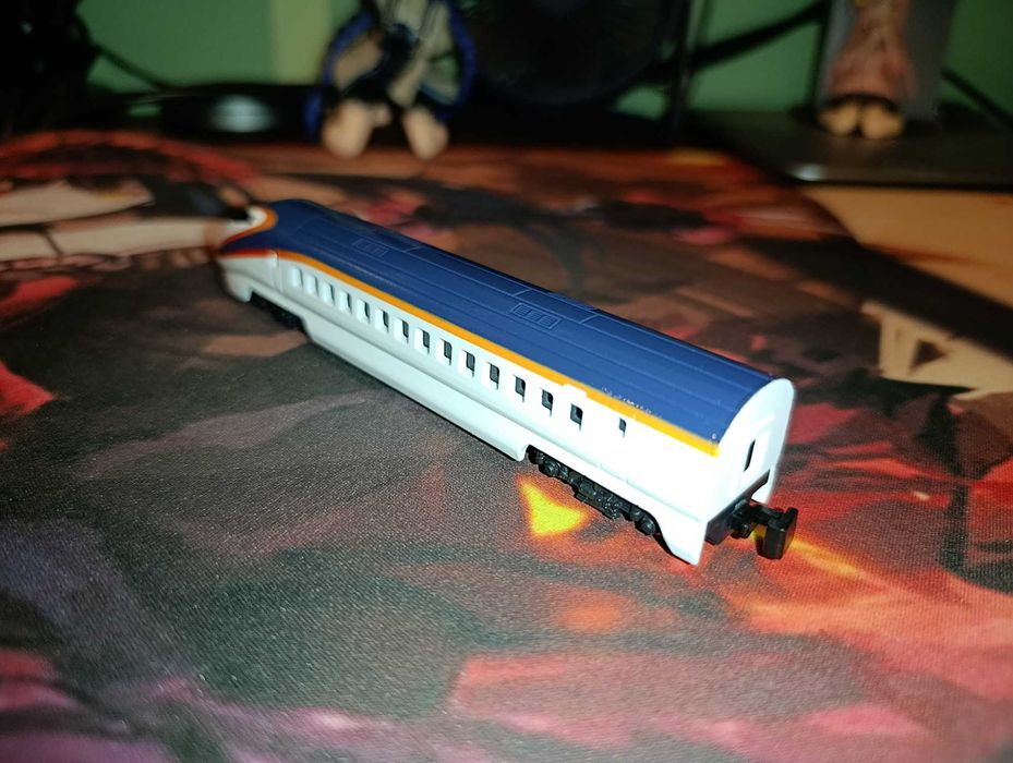Металева модель поїзда JR E3 Shinkansen (виготовлена в Японії)