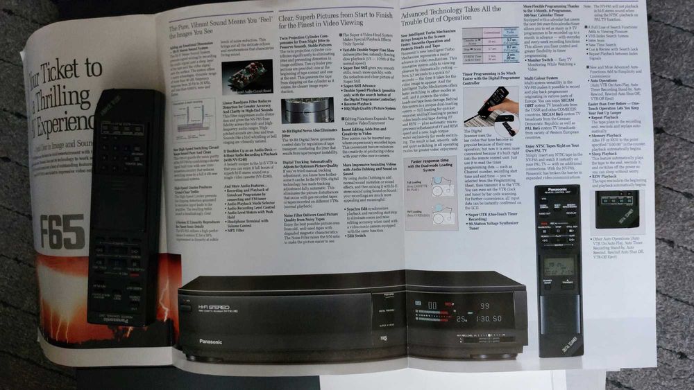 Magnetowid Panasonic NV-F65HQ z kasetami VHS Sony/BASF/AKAI/Panasonic