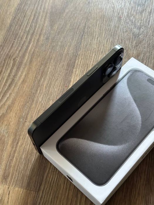 Продам IPhone 15 PRO MAX 256 Neverlock