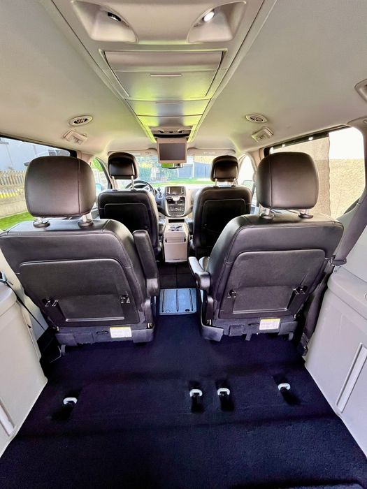 Town & Country Touring L LPG hak 2015