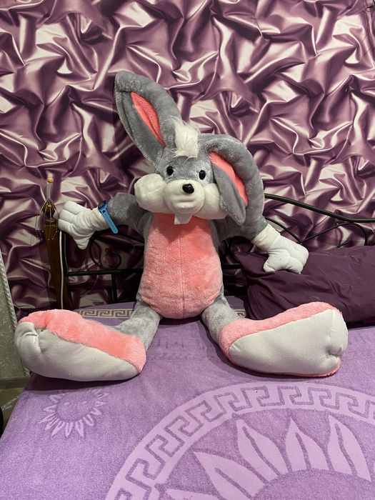 М’яка іграшка зайчик 1.3 метра на 0,6м