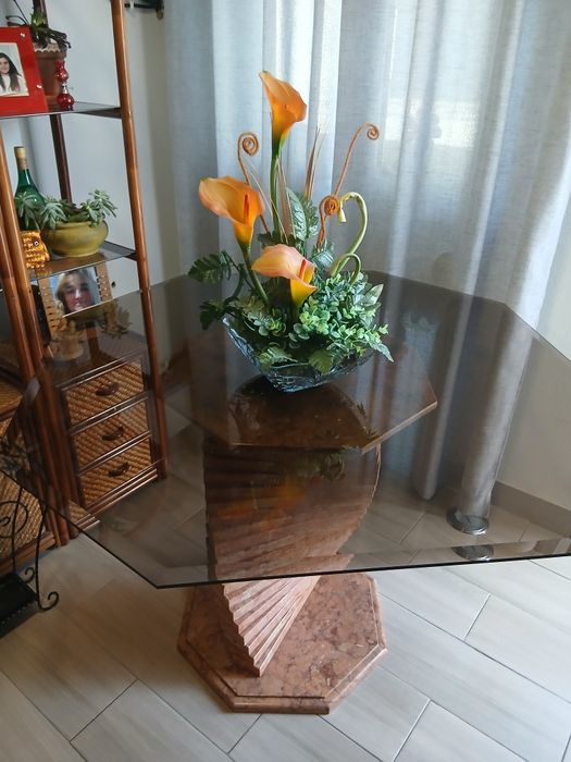 MESA.TIJOLO Mamore com vidro