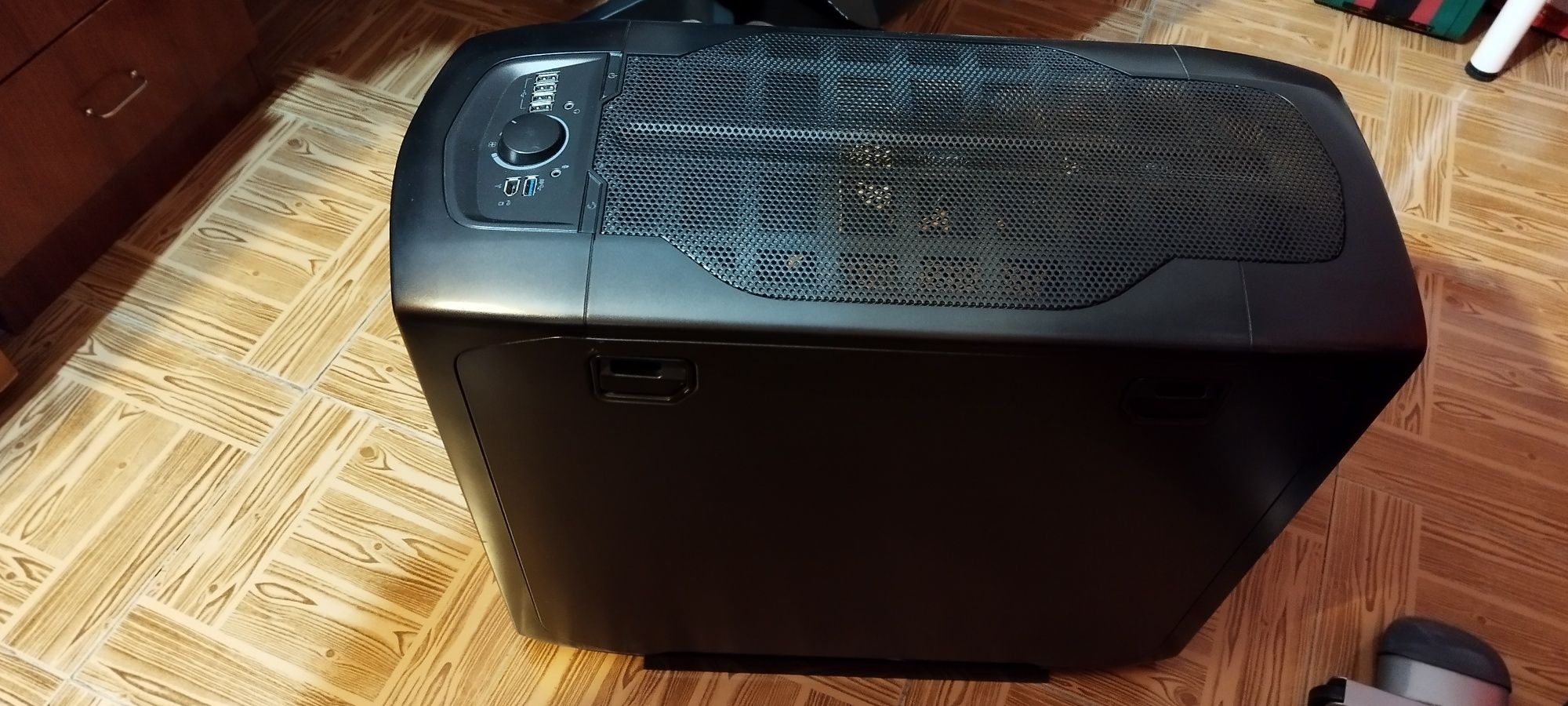 Caixa PC Corsair Graphite 600t
