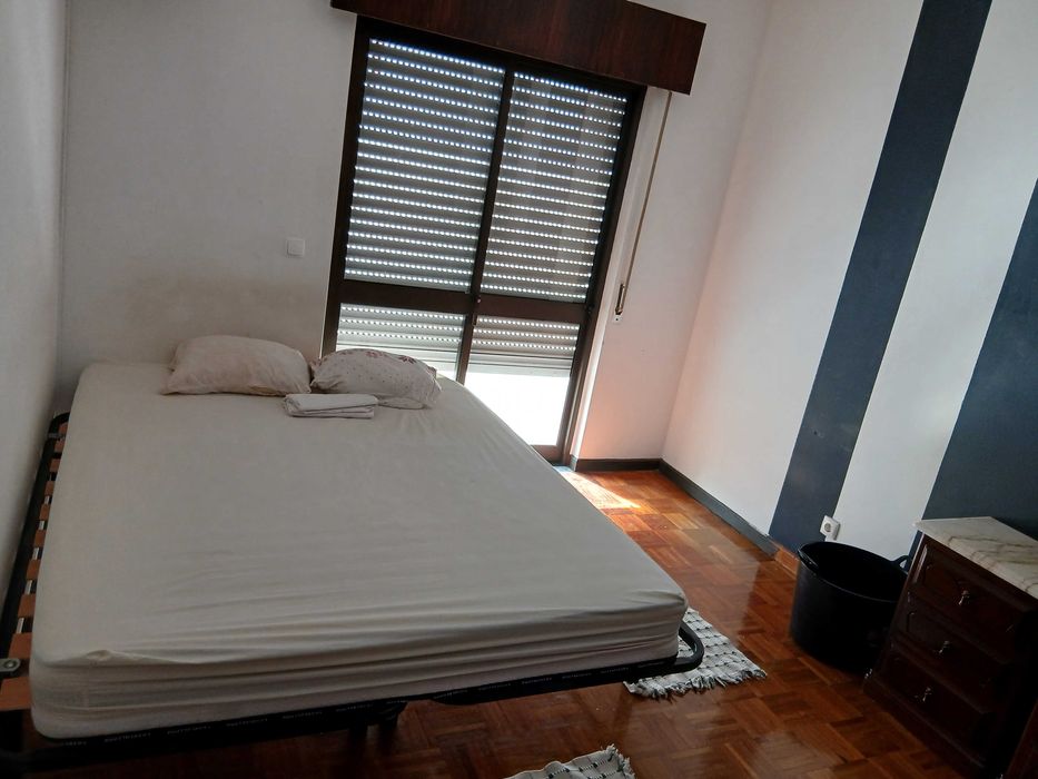 Arrendamento de quarto com varanda Privada em Entroncamento