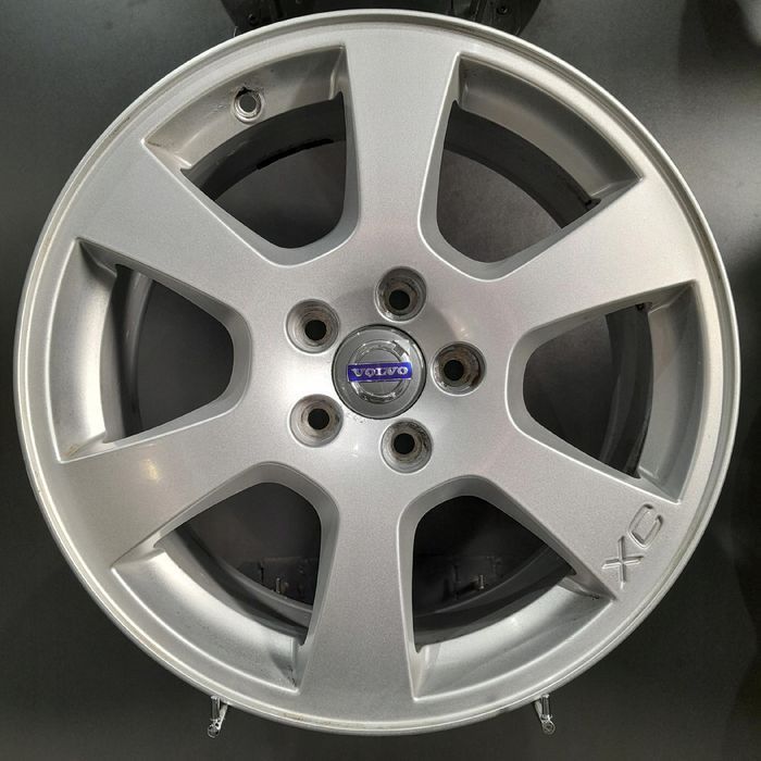 Felgi 17 5x108 Volvo XC60 XC70 XC40 OE (F503437-10)