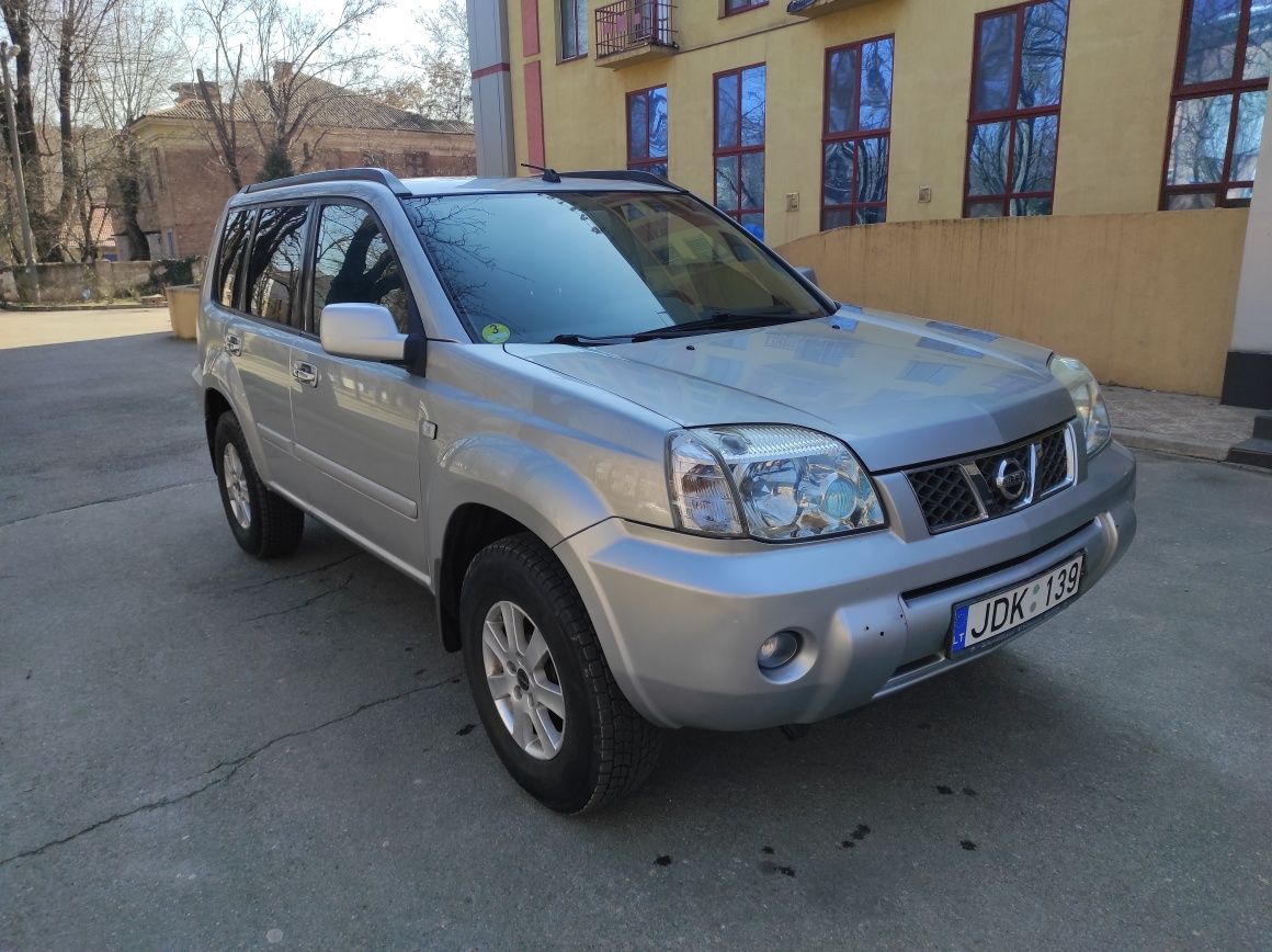 Авто для ЗСУ 4×4 Nissan X-TRAIL