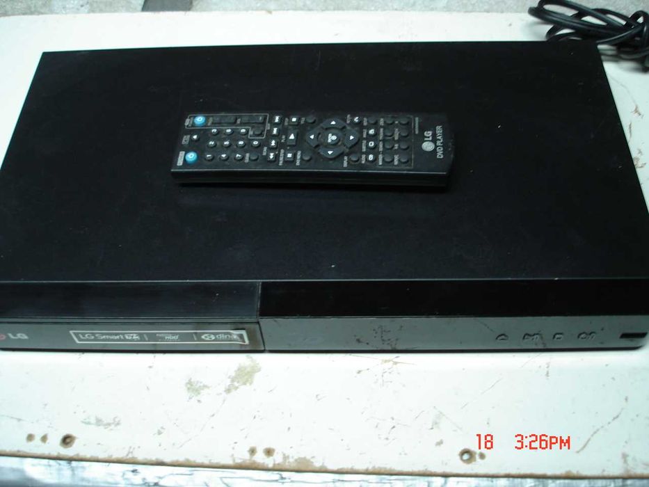 LG BP440 odtwarzacz BLU-RAY