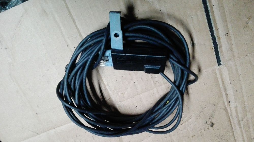 Antena+Wzmacnicz Antenowy Mercedes W 202