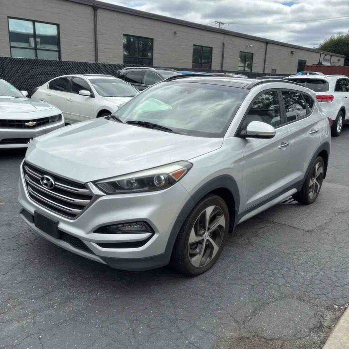 Hyundai Tucson Limited      2018