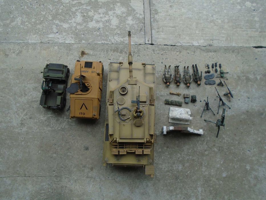 Czołg Abrams M1A2 Humvee HMMWV Jeep Armia Diorama Figurki  1:18 Modele