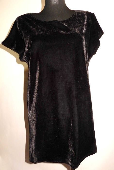 Tunika długa bluzka welurowa krótki rękaw czarna prosta gładka Life 38
