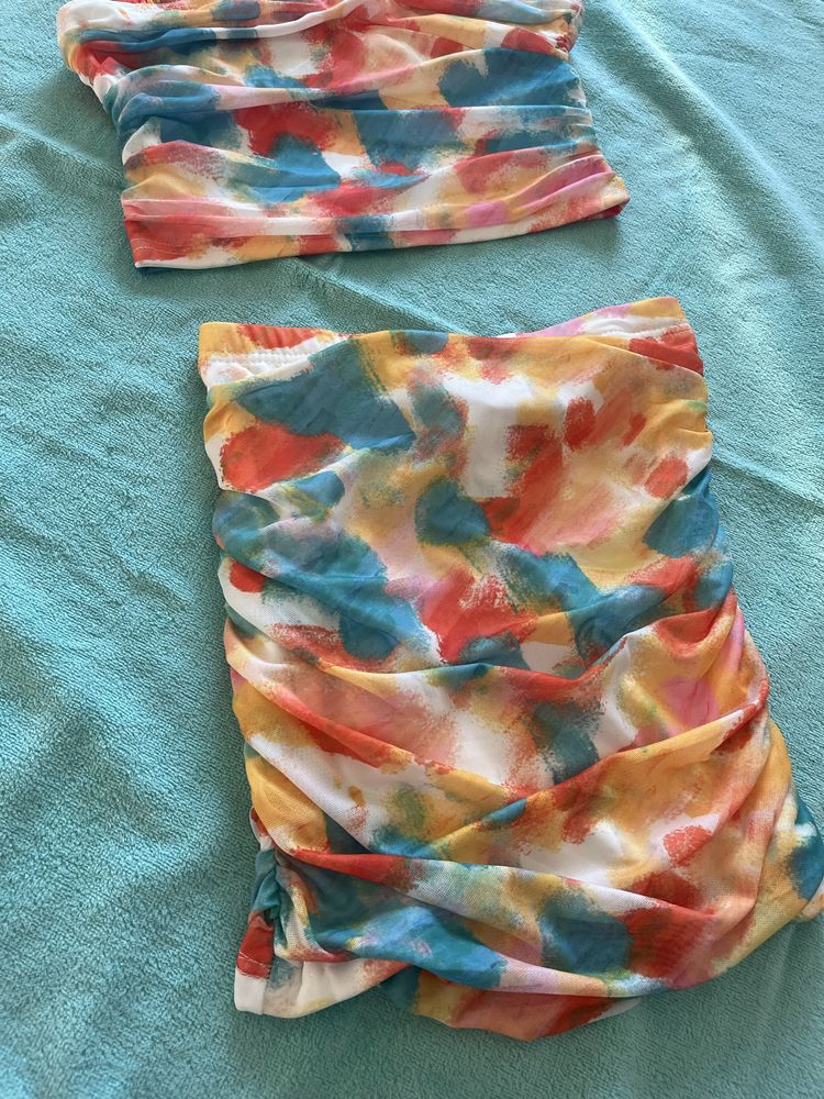 Conjunto saia e top colorido