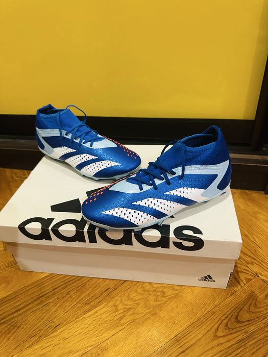 Бутсы Adidas Predator Accuracy размер 35,5