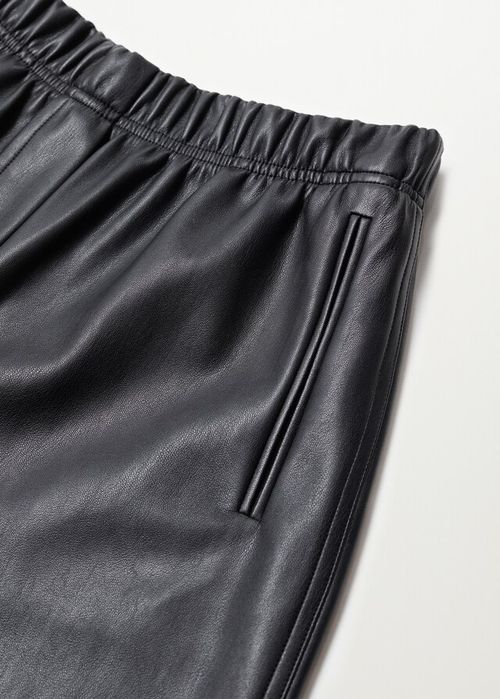 Шорти бермуди шкіряні Mango s