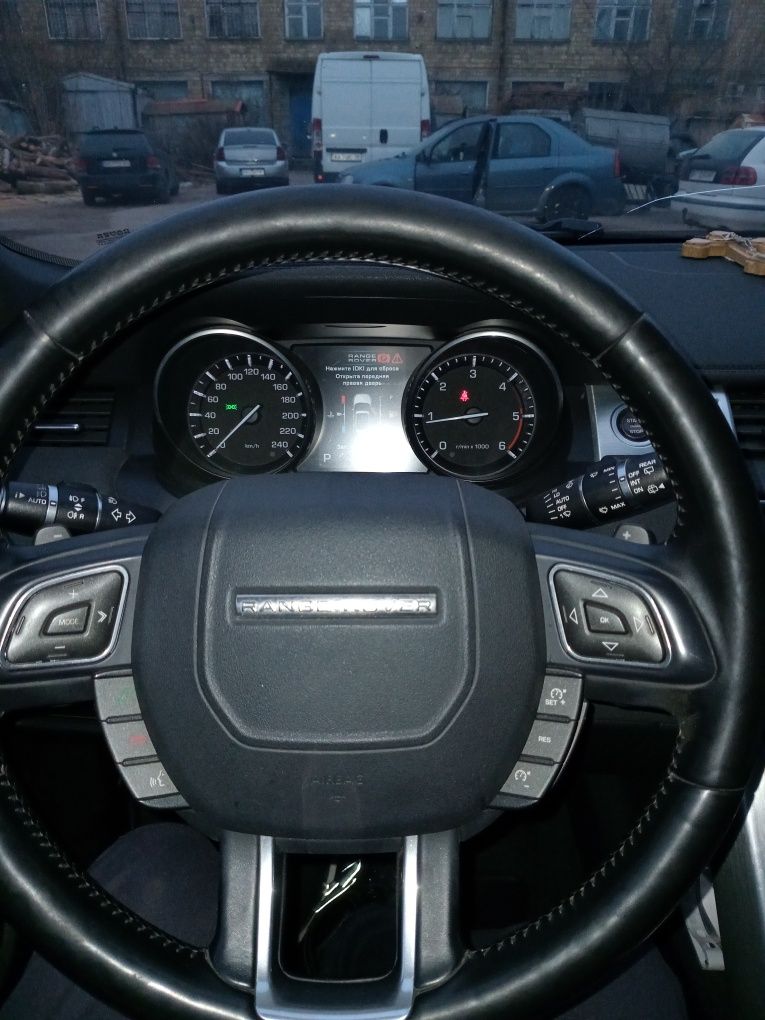 Land Rover Range Rover Evoque 2.2 d sd4 190к.с