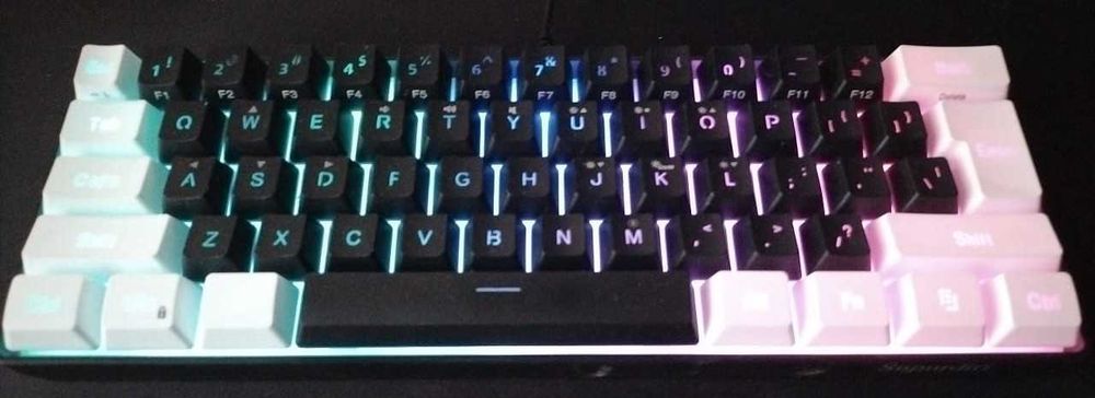 Teclado Gaming RGB
