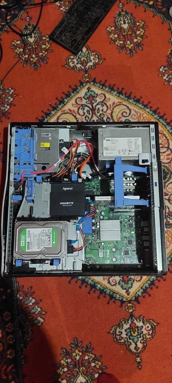 Комп'ютер Dell t3500