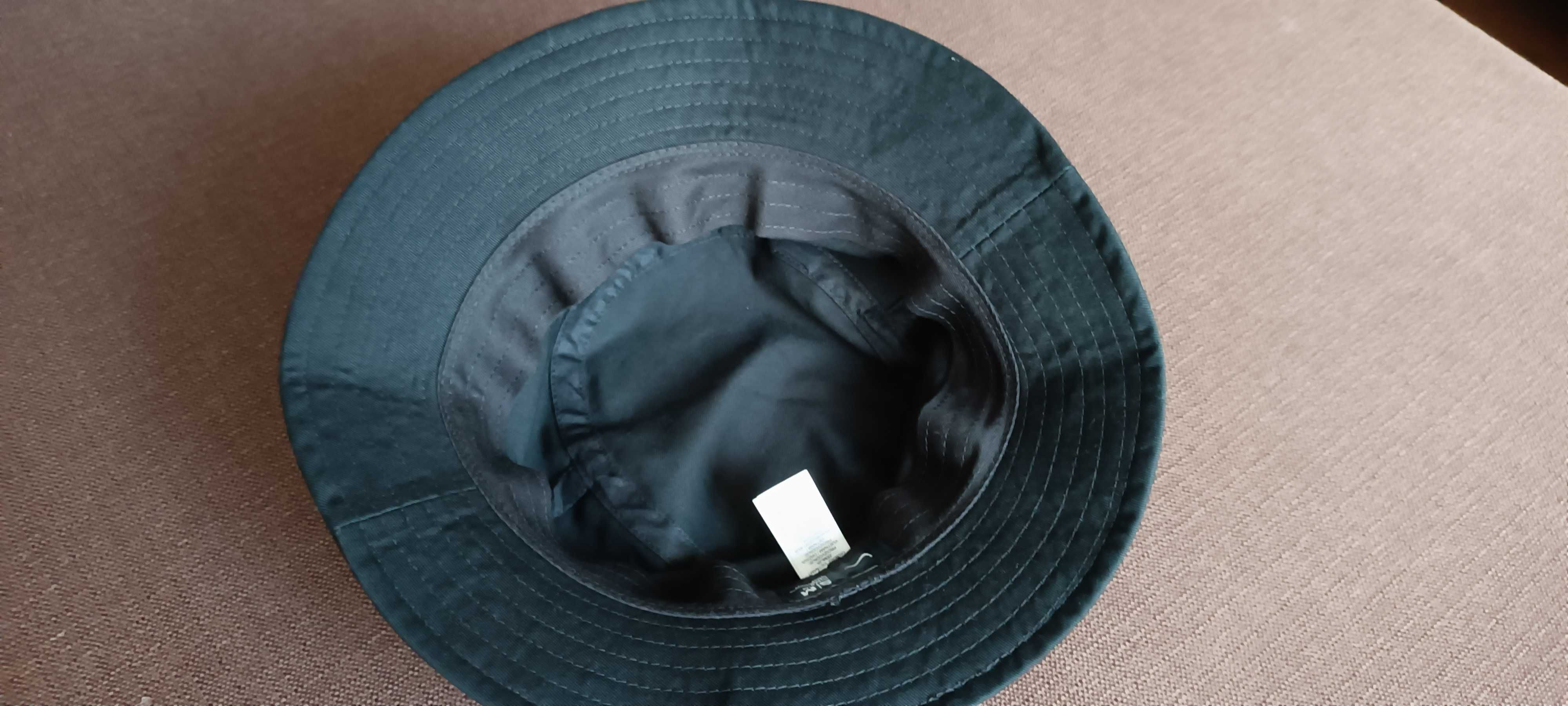 (r. S/M) NIKE kapelusz FUTURA BUCKET Hat CK5324,-010