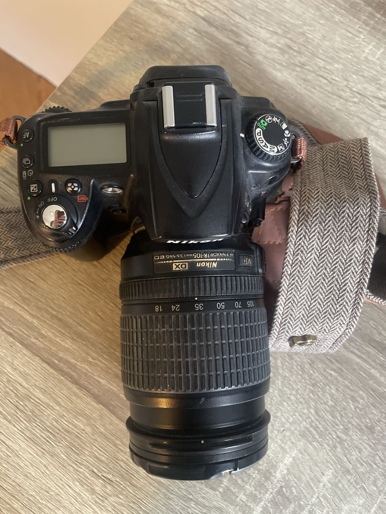 Nikon D90 + obiektyw DX 18-105