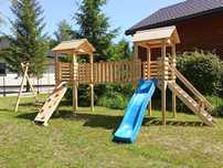 Twój Własny Mini Park Rozrywki – Drewniany Plac Zabaw