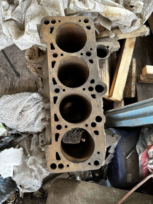 Блок даигуна 1.9D passat b3