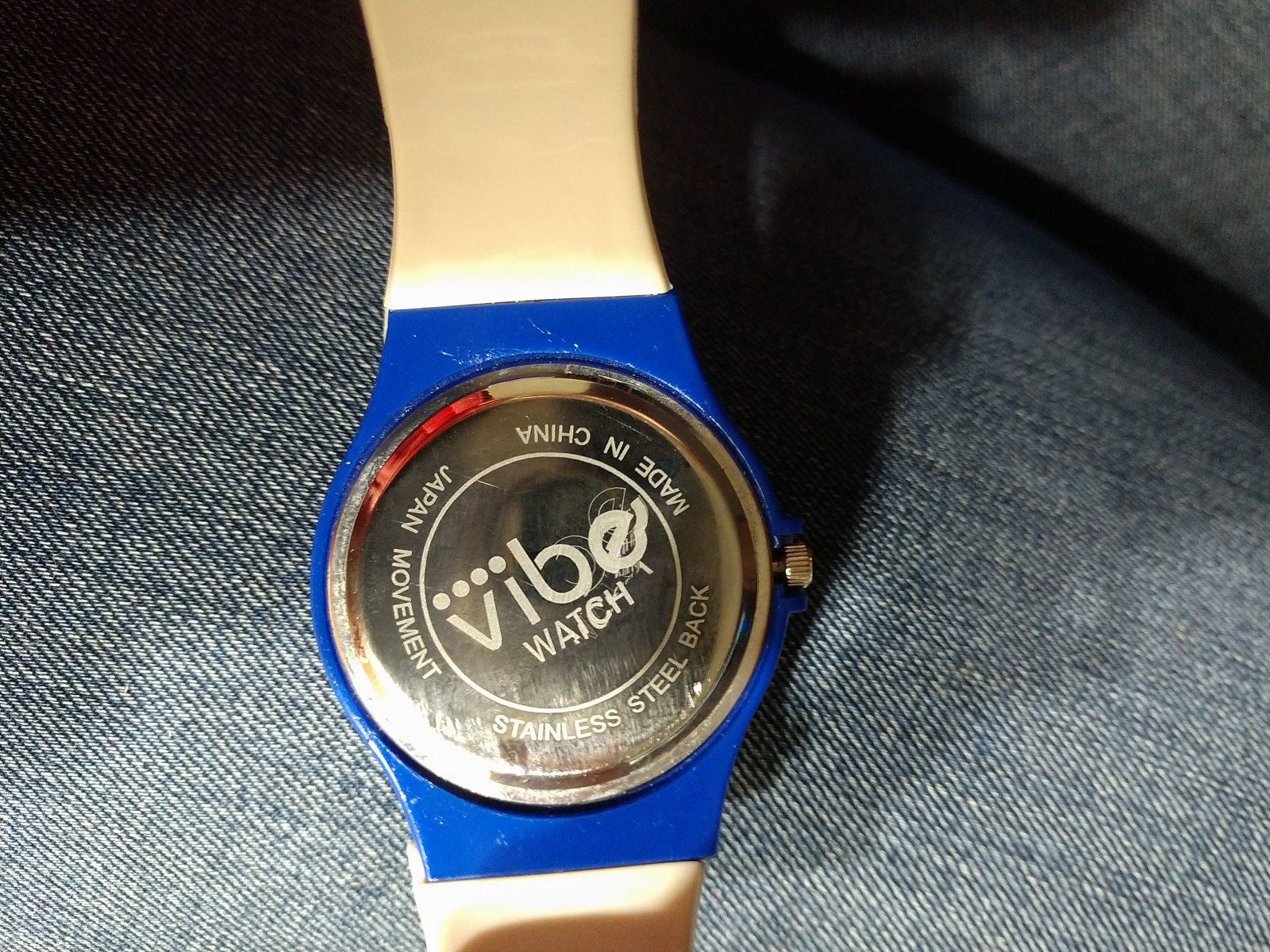 Новые часы Vibe watch