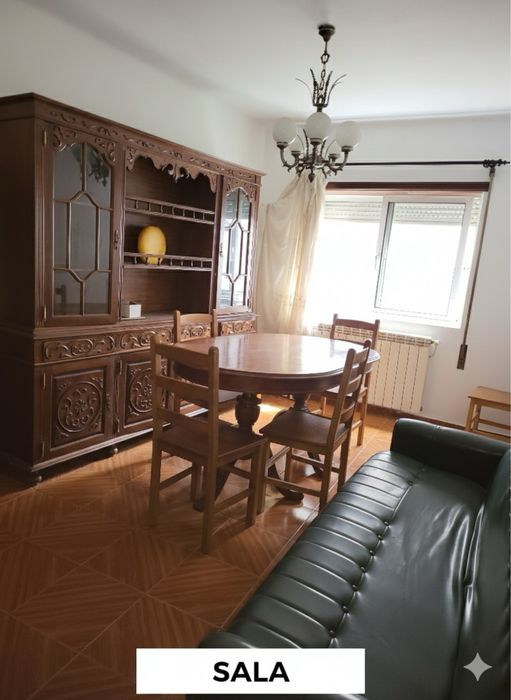 Moradia T2 em Vila Nova de Tázem