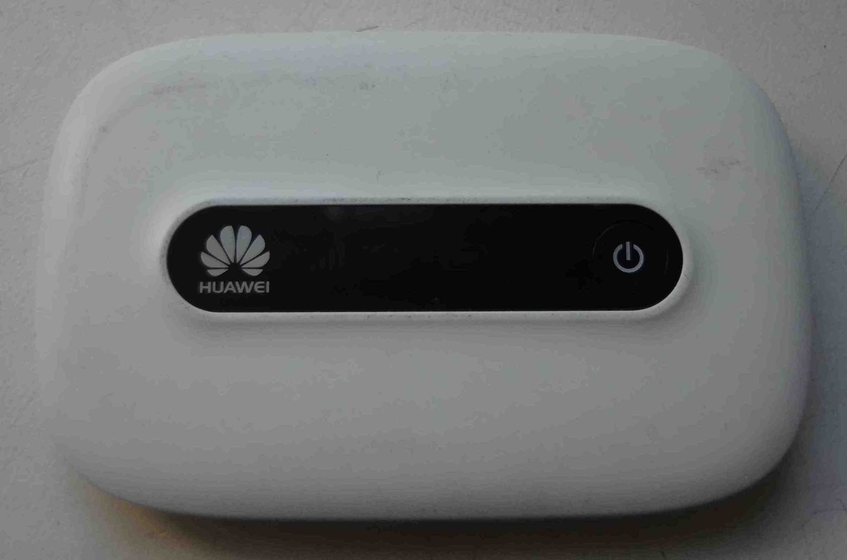 Huawei EC5321u-1 мобильный Wi-Fi модем-роутер