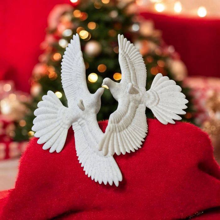 Голуби на ялинку з фільму "Сам у дома"