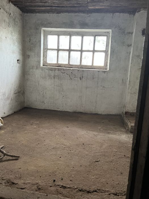 Свиноферма ( цілісний майновий комплекс ) 2700 кв м