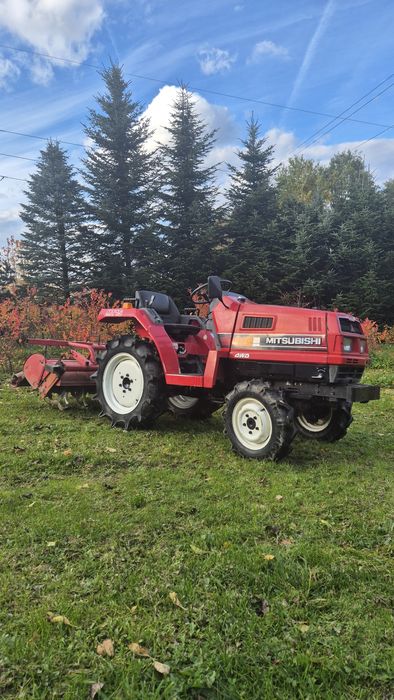 Mitsubishi Mt15 - traktorek ogrodowy wraz z glebogryzarką