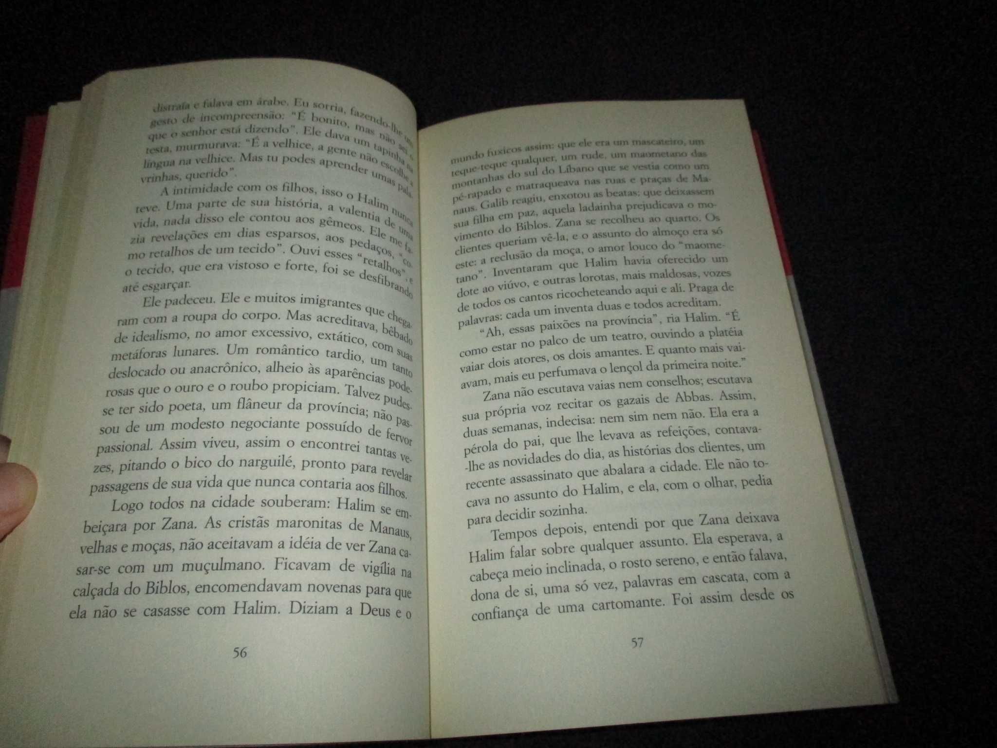 Livro Dois Irmãos Milton Hatoum Cotovia