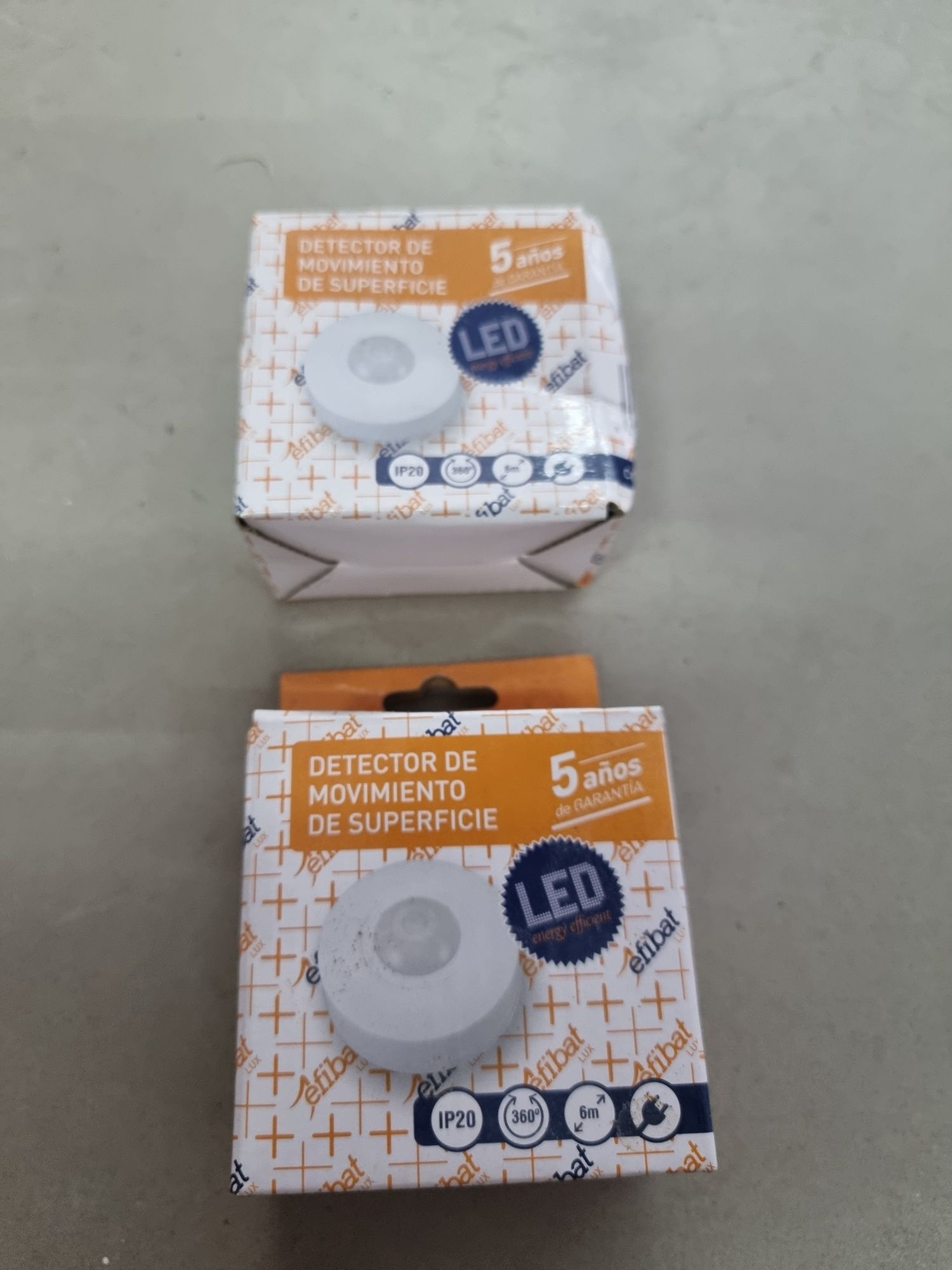 Detetor de movimento de superfície