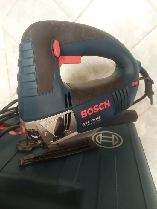 Продам лобзик и шуруповёрт шурупокрут bosch